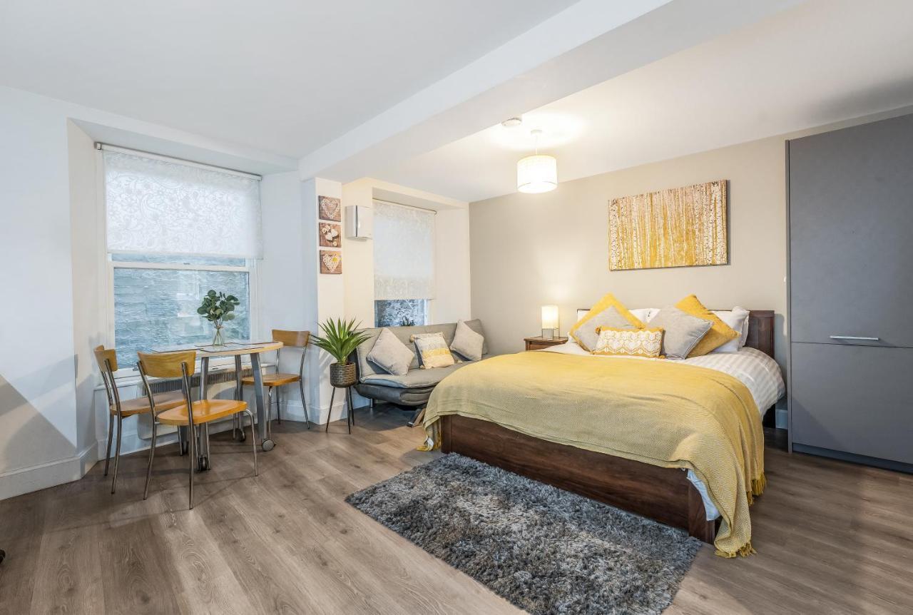 Spacious & Cosy Studio Flat In The Heart Of Edinburgh City Centre المظهر الخارجي الصورة